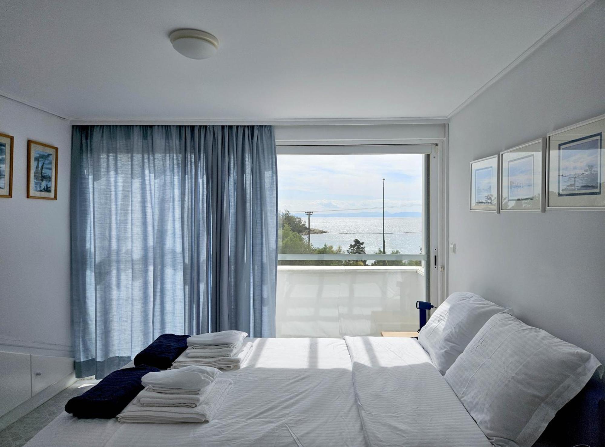 Lagonisi Beach House Kalivia Thorikou エクステリア 写真